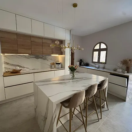 Feriehus La Paisible, Coeur De Narbonne